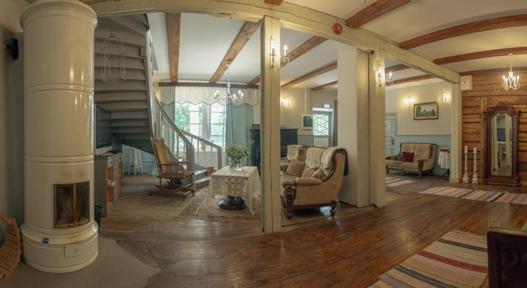 Guesthouse Kadrina Mois Екстер'єр фото